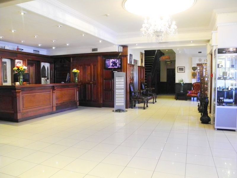 Treacys Hotel & Leisure Centre واتيرفورد المظهر الخارجي الصورة