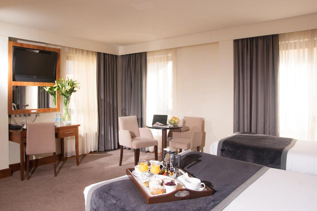 Treacys Hotel & Leisure Centre واتيرفورد المظهر الخارجي الصورة