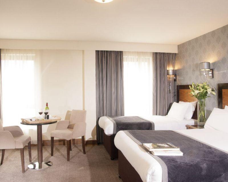 Treacys Hotel & Leisure Centre واتيرفورد المظهر الخارجي الصورة